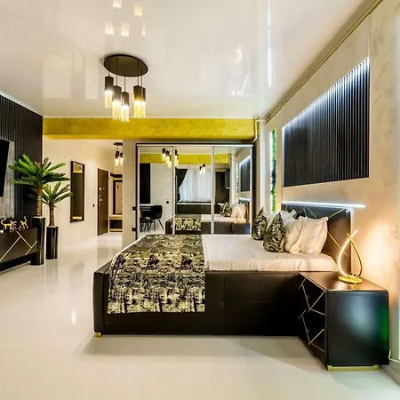 Beachscape Luxury Apartment *