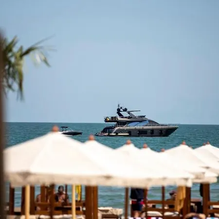 Beachscape Luxury