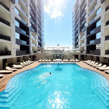 아파트 Beachscape Luxury Năvodari